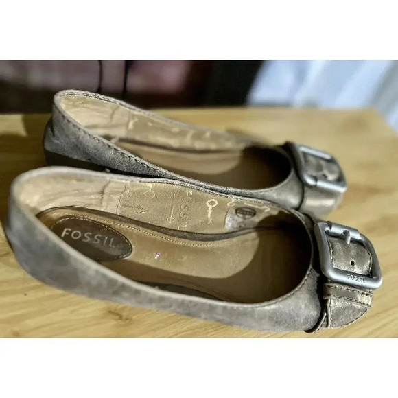 Fossil Womens Leather Signature Flat Metallic Comfort Loafer Slip on shoes 6.5 - Picture 4 of 6